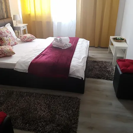 Apartment Veranda *